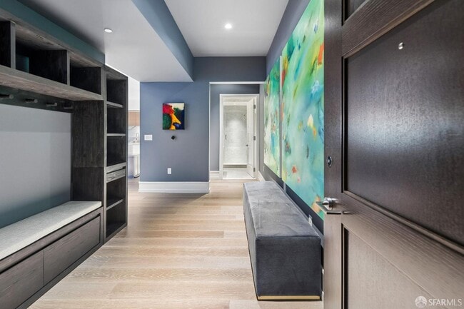 Building Photo - 2121 Webster St