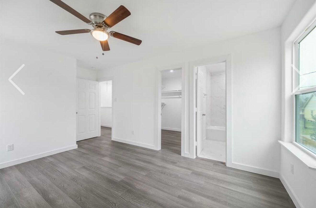 Building Photo - 7813 Laura Koppe Rd