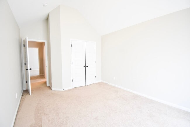 Building Photo - Coming Soon! 4 Bedroom 2.5 Bath