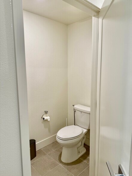 Building Photo - 5750 Greige Cir