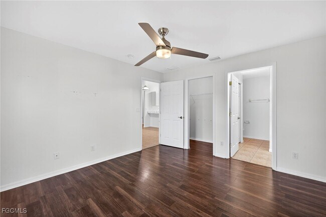 Building Photo - 710 Creuset Ave S