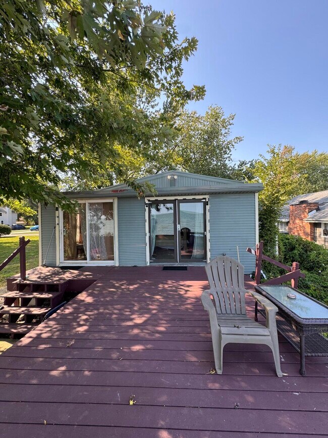 Primary Photo - 13512 Venetian Dr