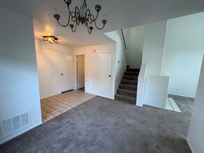 Building Photo - Beautiful 3 Bedroom Carmel Valley Townhome Near Del Mar Beaches & Top-Rated Schools