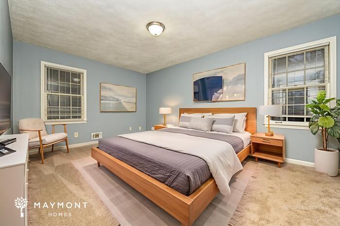 Building Photo - 2902 Barcelona Way