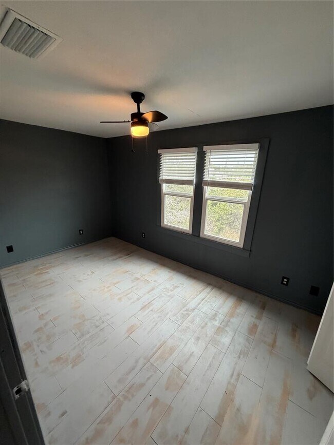 Building Photo - 1505 Oreilly Ct