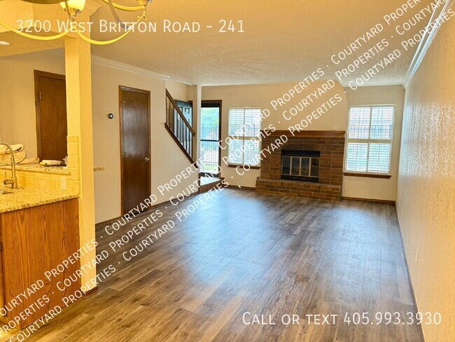 Building Photo - 3200 W Britton Rd