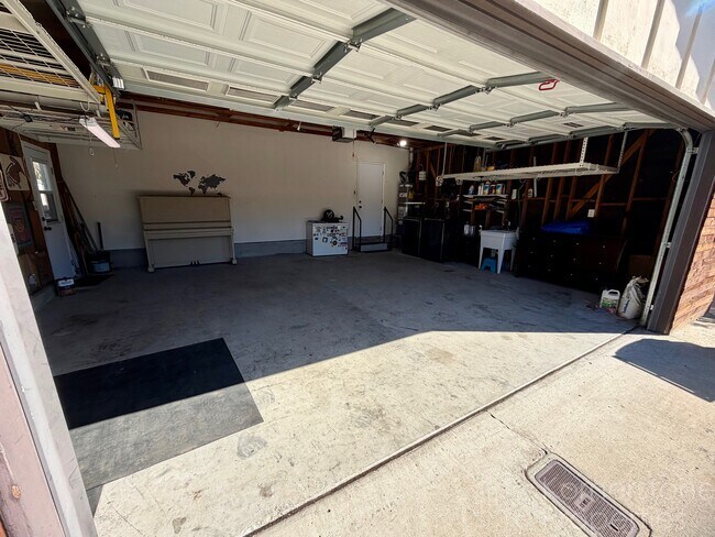 Building Photo - 6926 Monte Verde Dr