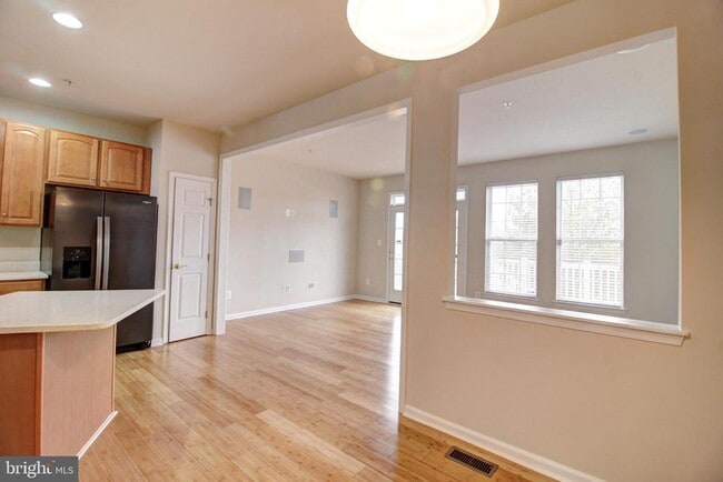 Building Photo - 9394 Penrose St