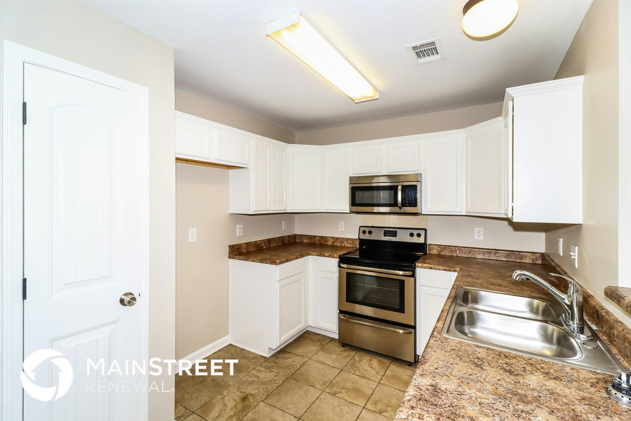 Building Photo - 10186 Sterling Ridge Dr