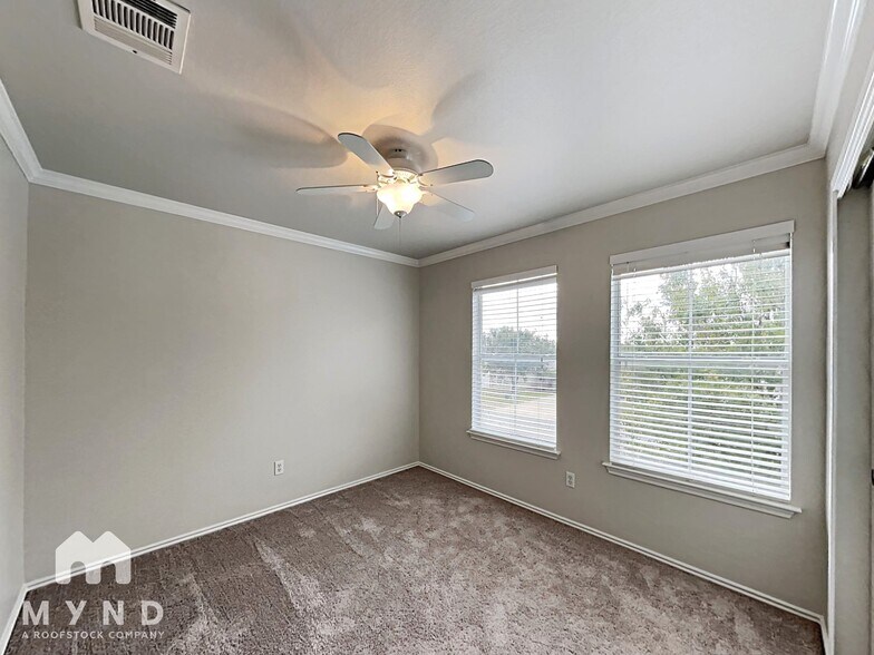 Building Photo - 2716 Amberglow Ct
