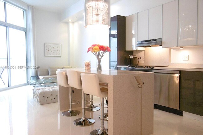 Building Photo - 2001 Meridian Ave