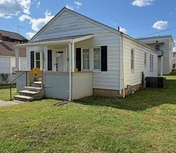 Building Photo - Three Bedroom Newly Renovated Home in South Charleston