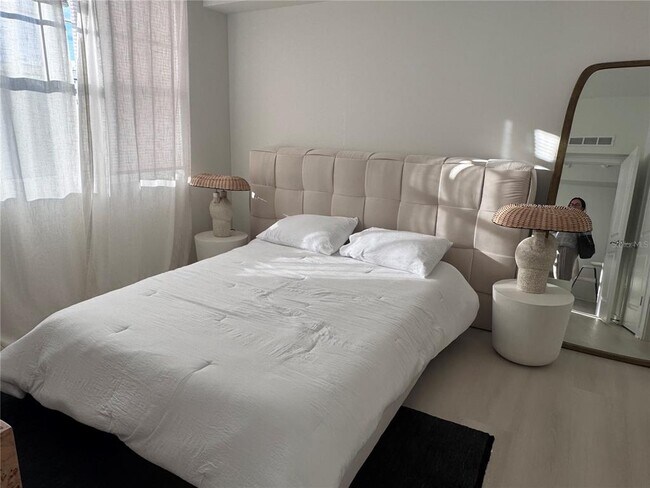 Building Photo - 5587 Millennia Park Dr