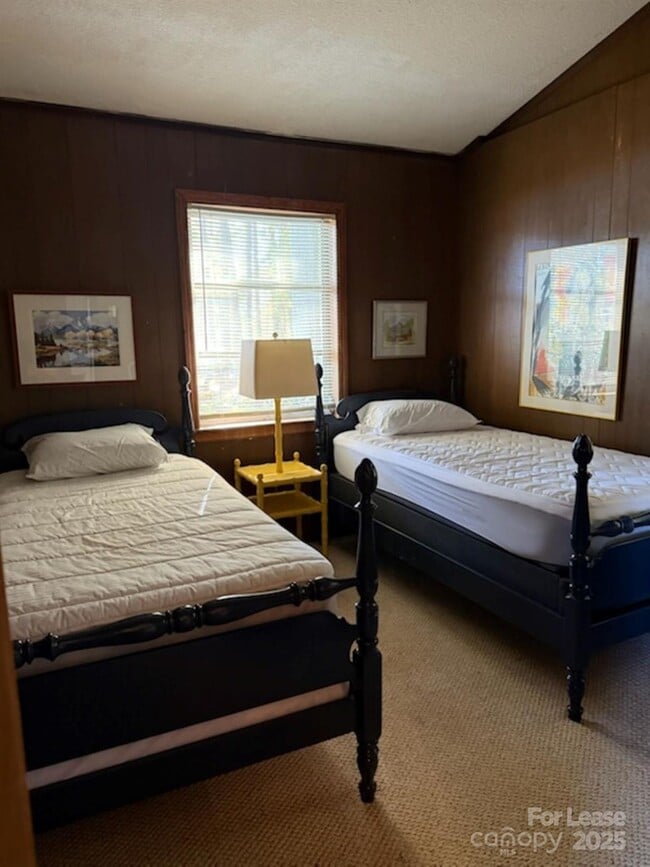 Building Photo - 189 Patternote Rd