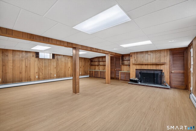 Building Photo - 9 Harbor View S