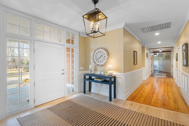 Building Photo - 35 Old Flds Wy