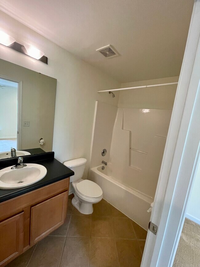 Building Photo - 3817 Picasso Ct