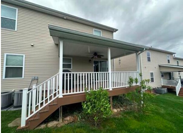 Building Photo - 516 Persimmon Ln