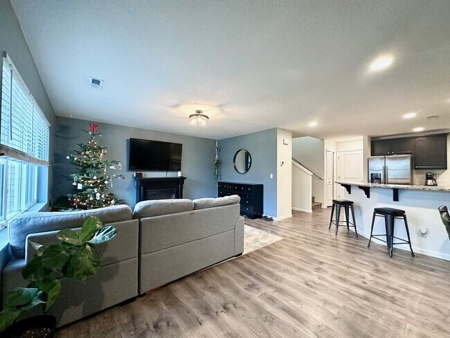 Building Photo - Modern 3-Bedroom 2.5 Bath Single Family Home in Gresham!