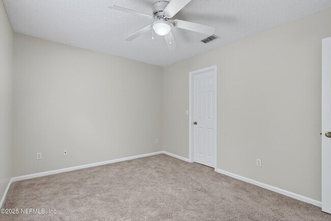 Building Photo - 1908 Tuscan Oaks Ct