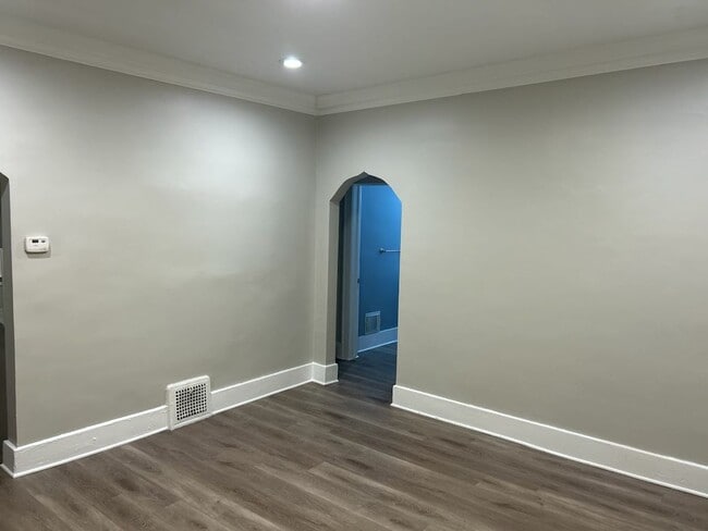 Building Photo - 8215/8217 Badger1 LLC