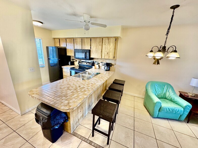 Building Photo - 22523 Westchester Blvd