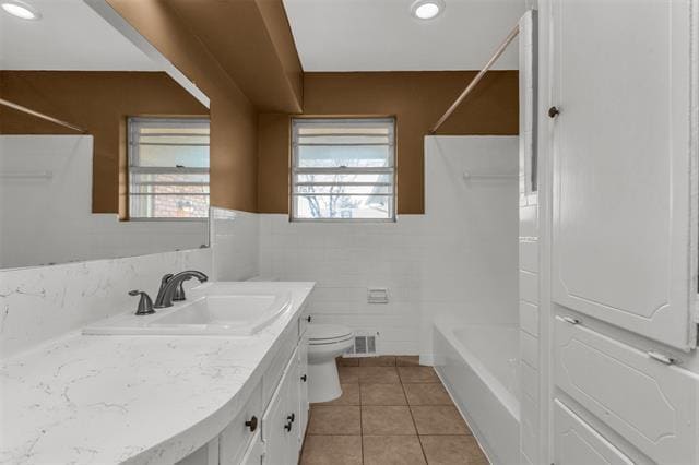 Building Photo - 2608 Meandering Way