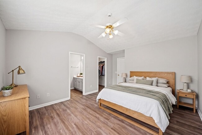 Building Photo - 3-bedroom, 2.5-bath end-unit townhome in the Garrison Square
