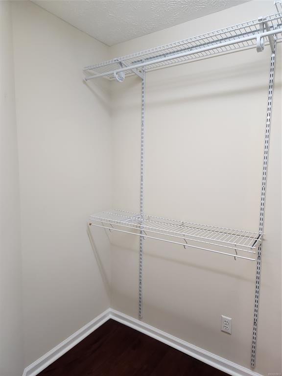 Building Photo - 742 Ryefield Ct