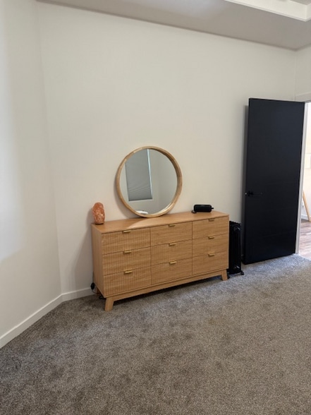 Building Photo - 2746 Storm Ave