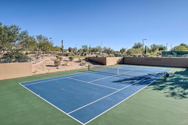 Building Photo - 3055 N Red Mountain