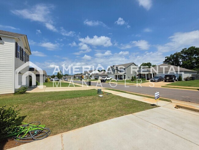 Building Photo - 213 Koslin Lp