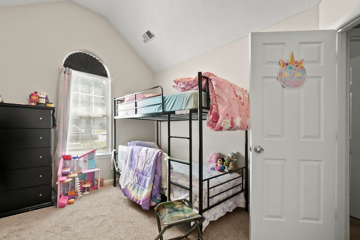 Building Photo - 30 Zebulon Pl
