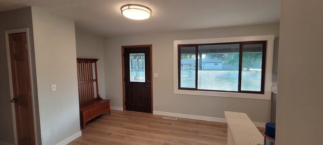 Building Photo - 10051 Magnolia St NW