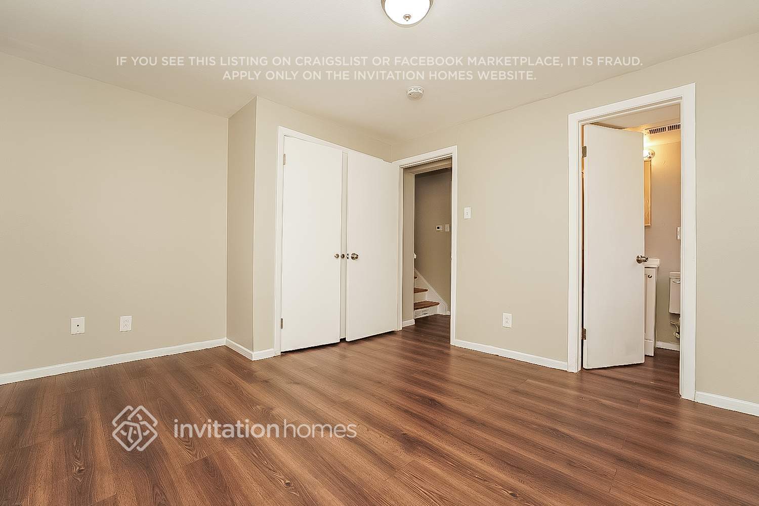 Building Photo - 402 S Robb Way