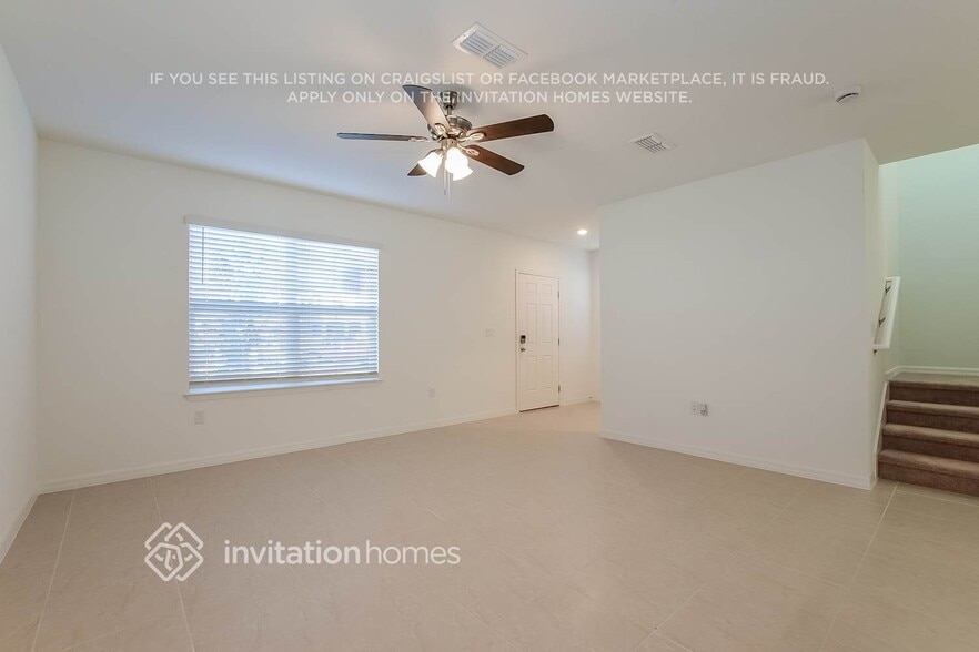 Building Photo - 5846 Sagebrush Aly