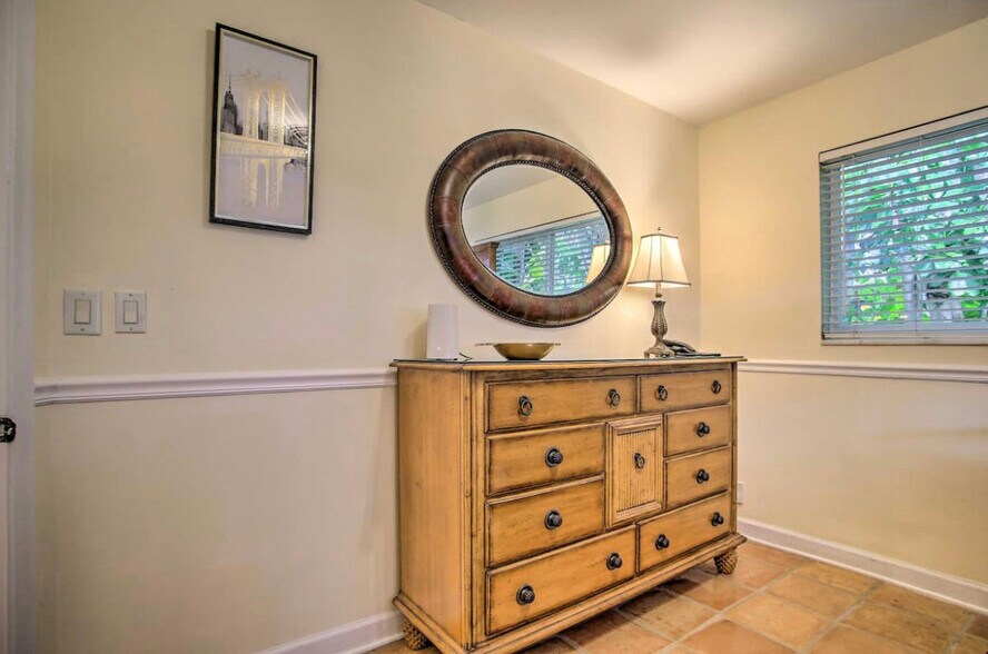 Building Photo - 2169 Imperial Point Dr