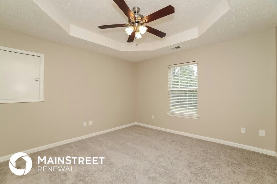 Building Photo - 164 St Ann Cir