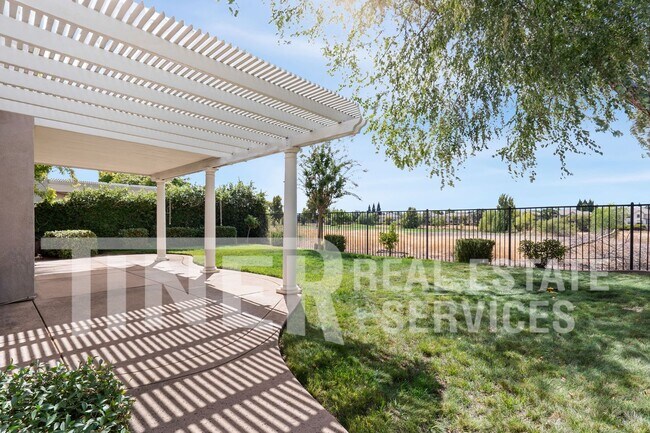 Building Photo - 1397 Haddington Dr