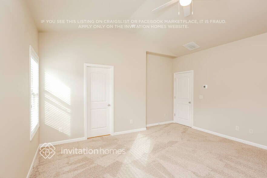 Building Photo - 5353 Catrina Way