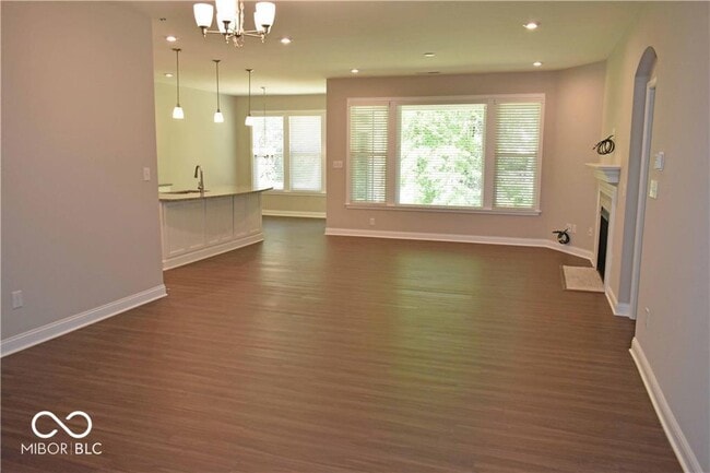 Building Photo - 3858 Elkhorn Wy