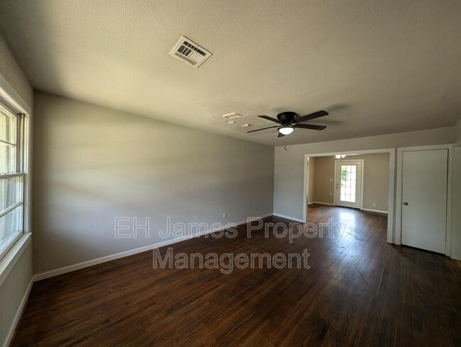 Building Photo - 4611 S 28th W Ave