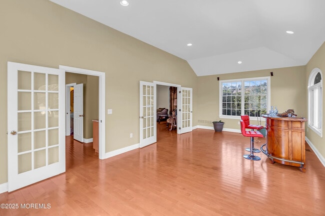 Building Photo - 6 Bane Ln