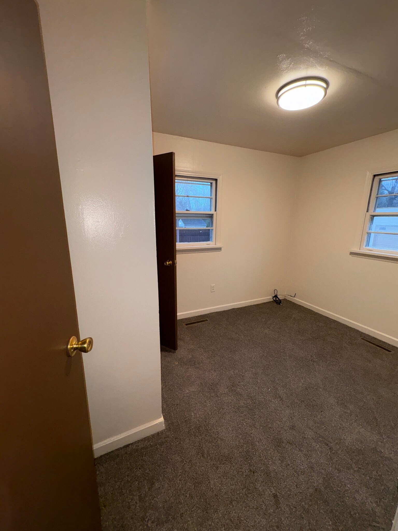 Bedroom - 4105 Natchez Ave
