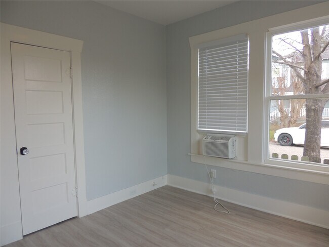 Building Photo - 3701 Bradley St