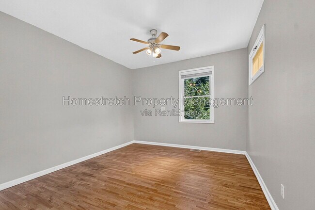 Building Photo - 6737 Fyler Ave