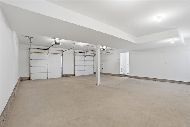 Building Photo - 2905 Roosevelt St