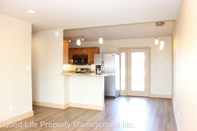 Building Photo - 3 br, 1 bath House - 3172 Idlewild Way