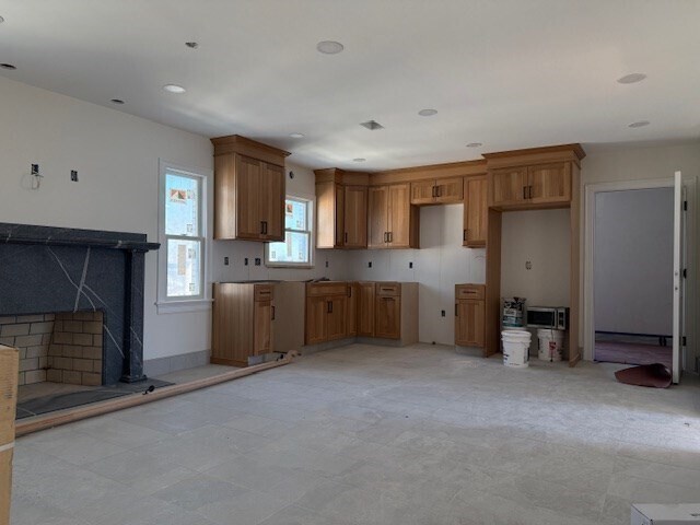 Building Photo - 243 Malden St