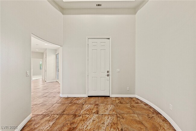 Building Photo - 425 Ralph Mosa St